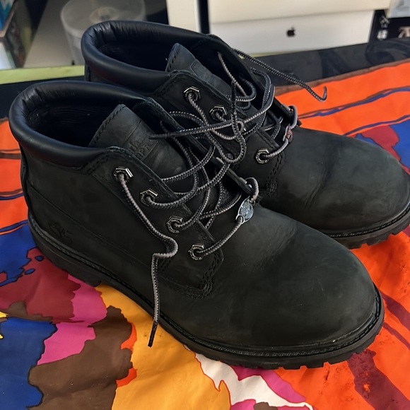 Shoes - Used Timberland black waterproof boots Size 7.5